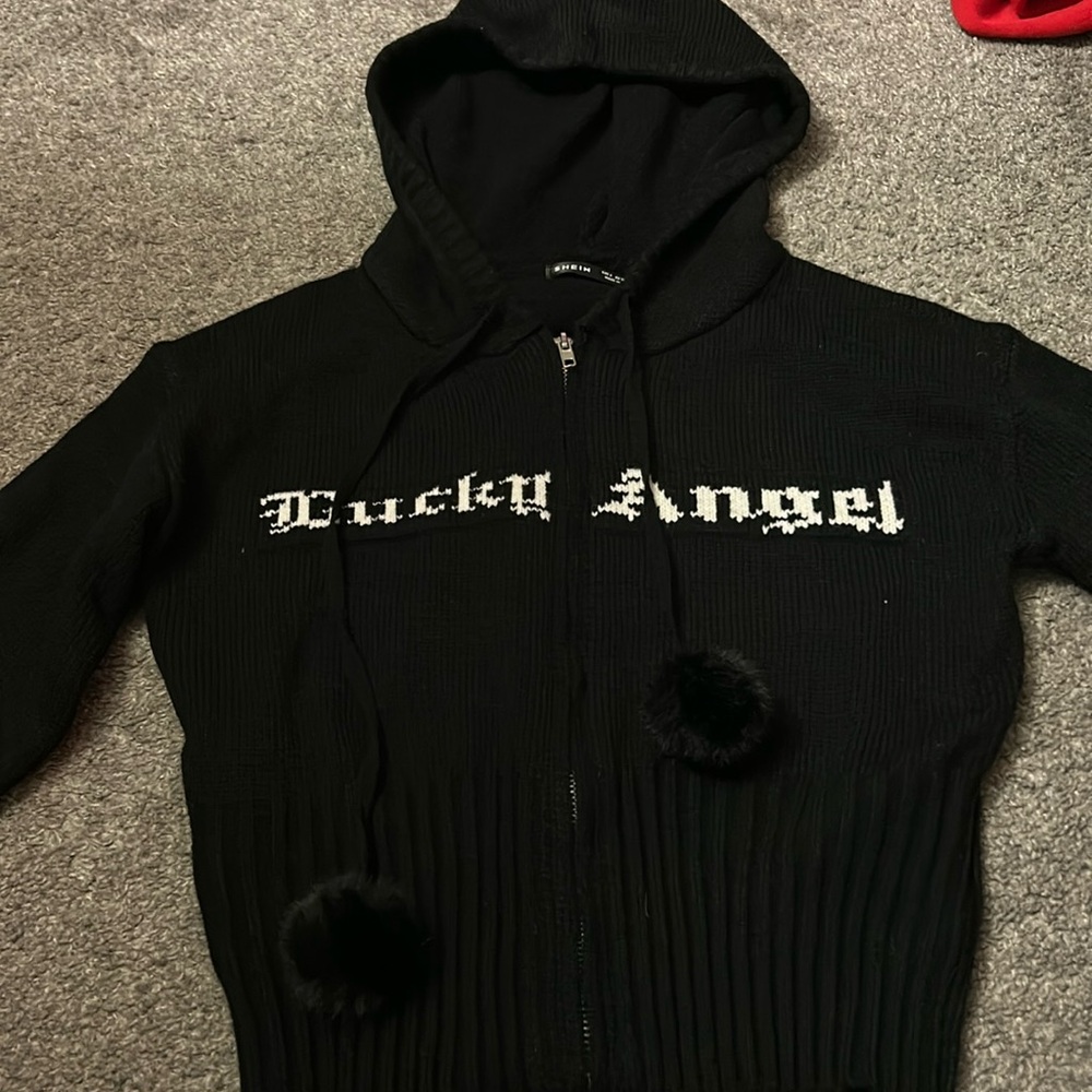 cropped black angel sweater from shein 🖤🖤